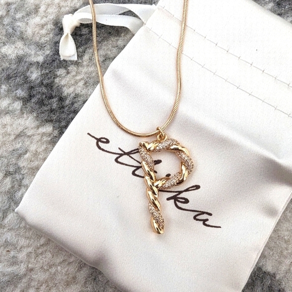 Ettika 18k gold plated NWT INITIAL P NECKLACE - Picture 1 of 3
